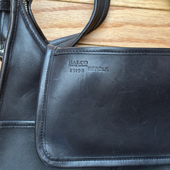 Galco Meridian Hobo Holster Shoulder Bag Glove-Tanned Leather, Concealed Carry - Picture 3 of 9